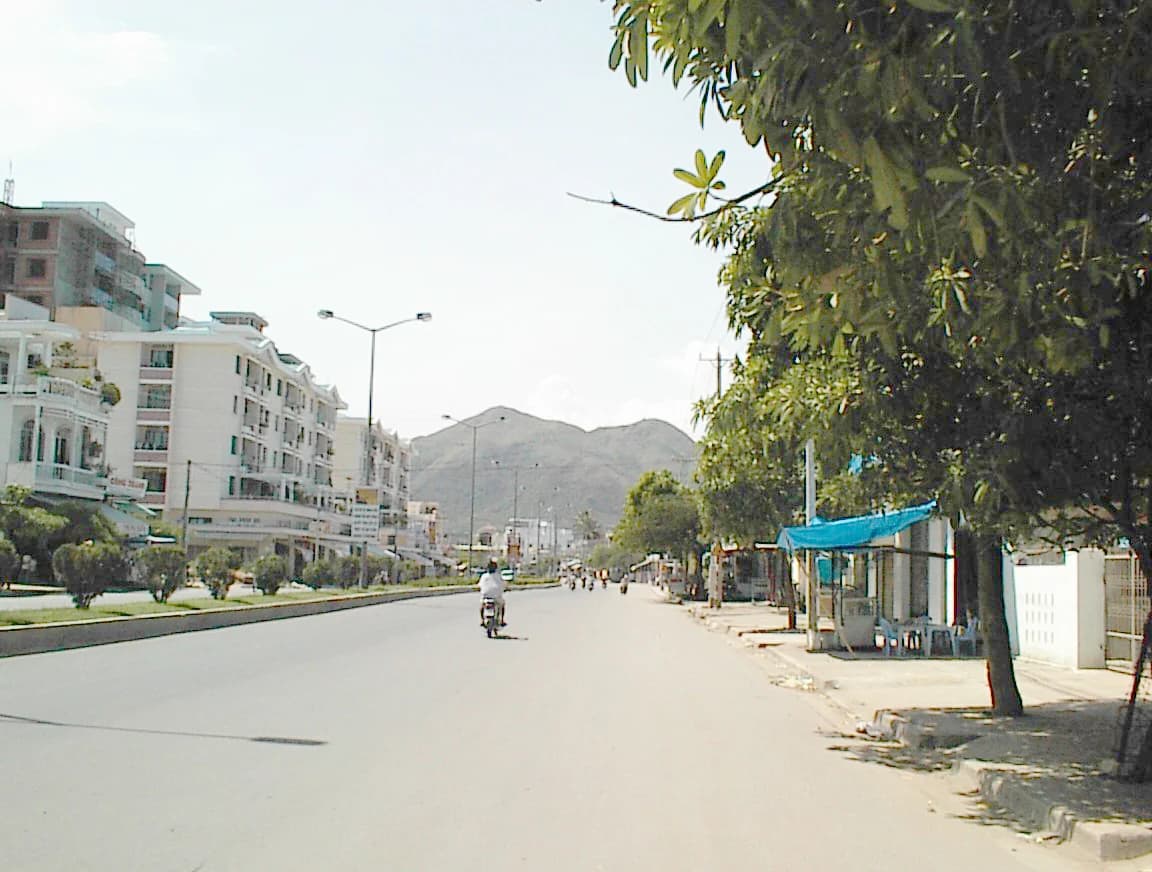 Phố biển Trần Phú