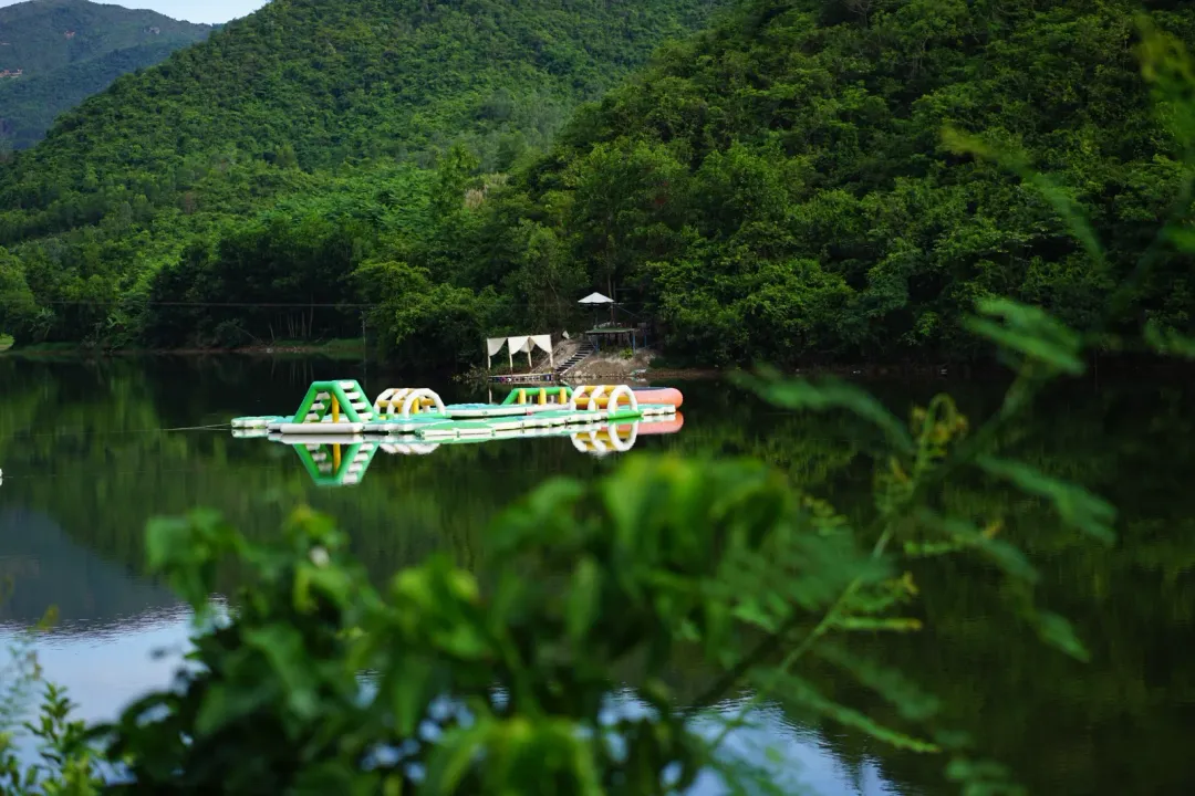 Z Camp on Kenh Ha lake — photo 1