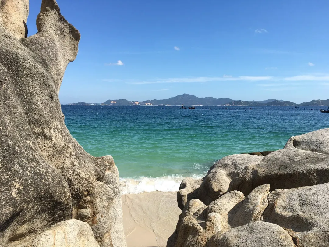 The Binh Lap peninsula — reference photo 1