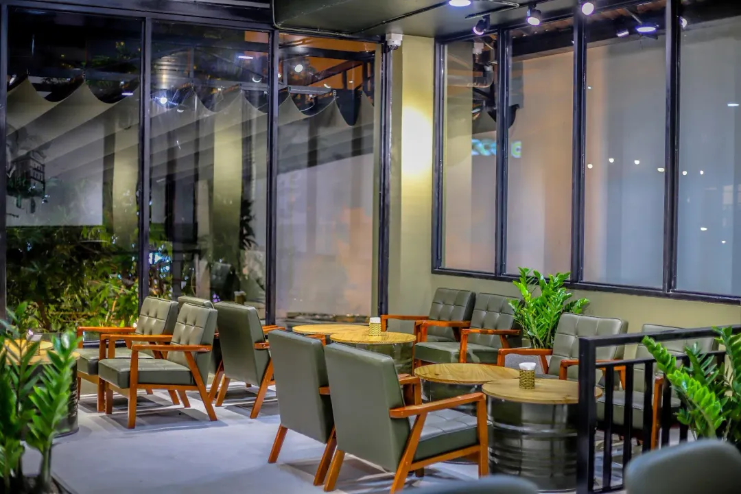 CCCP COFFEE HỒNG BÀNG — reference photo 1