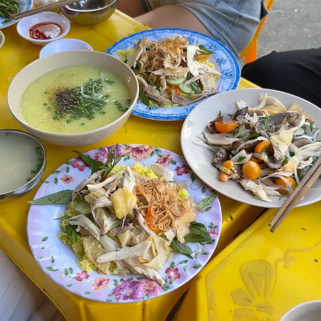 Com Ga Tam — reference photo 5