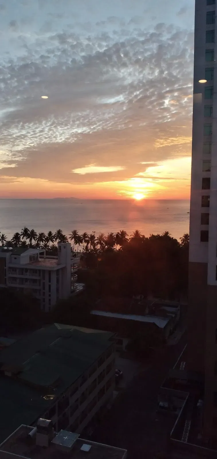 Sunrise seen from the backpacker quarter — reference photo 1